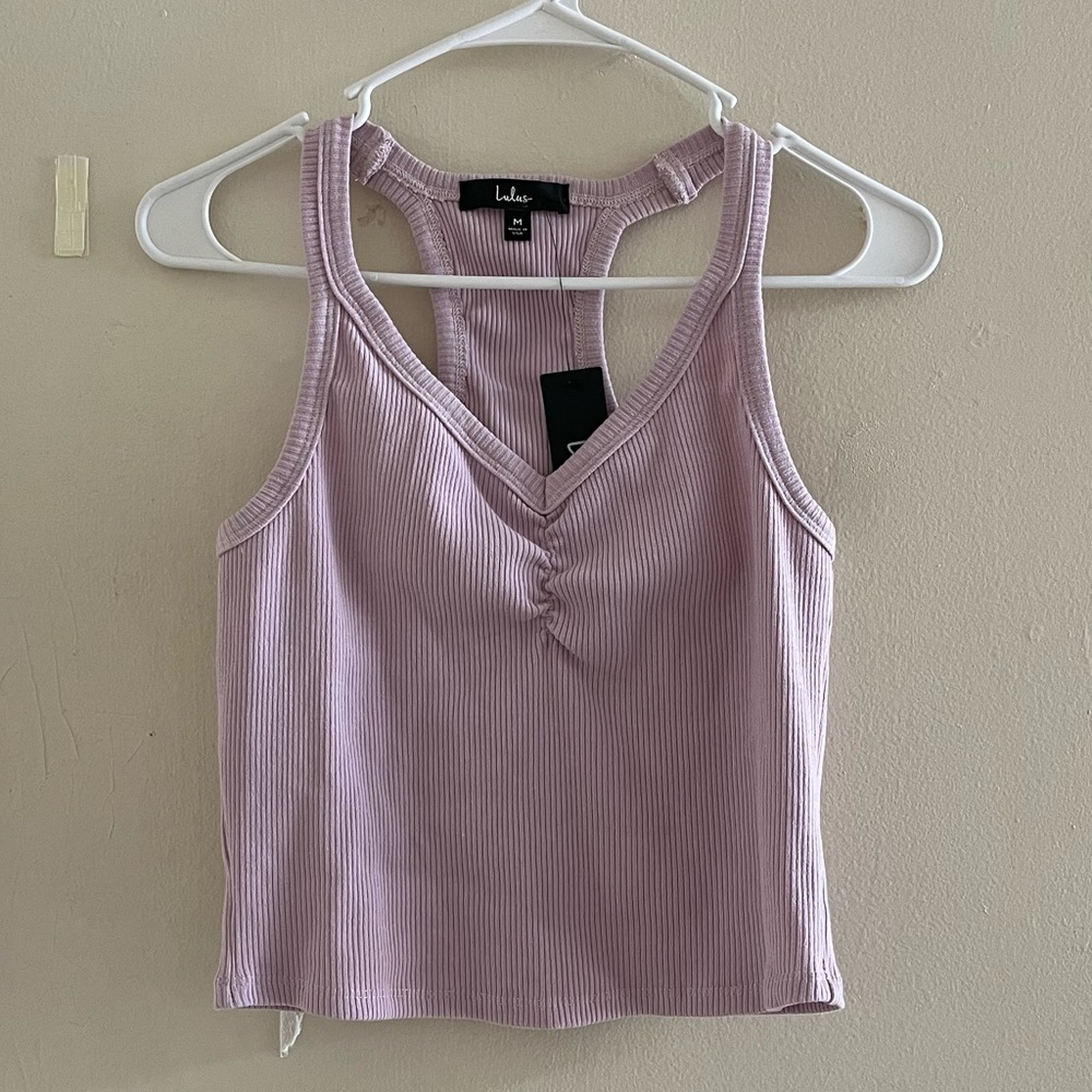 Lulu’s cropped pink tank